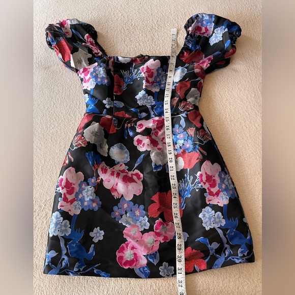 NWT Lulus So Stunning Jacquard Puff Sleeve Mini Dress S Black Multi Floral - Picture 15 of 16